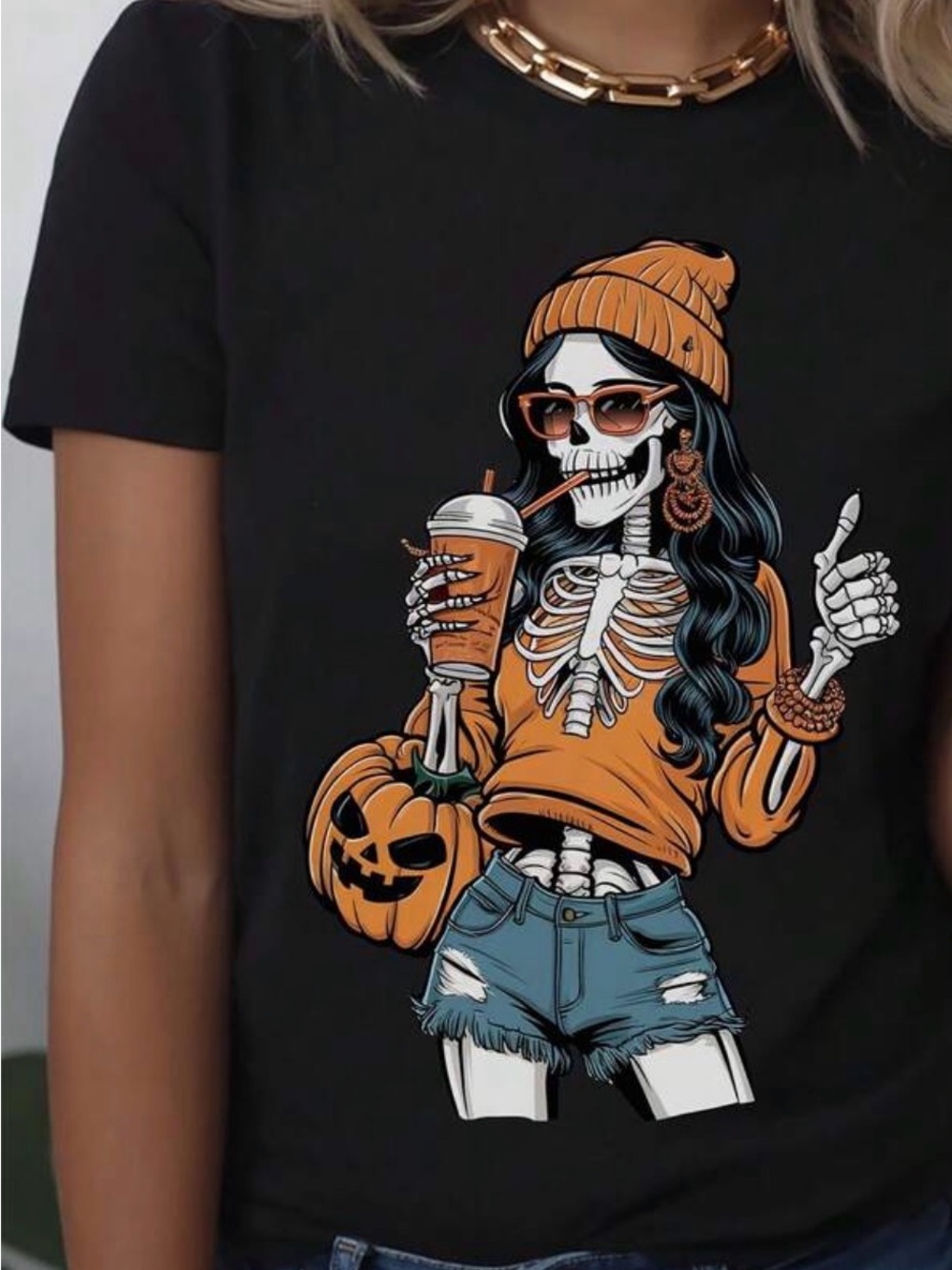 (NWOT) Black Halloween Skeleton Girl Graphic Tee - Size Large
